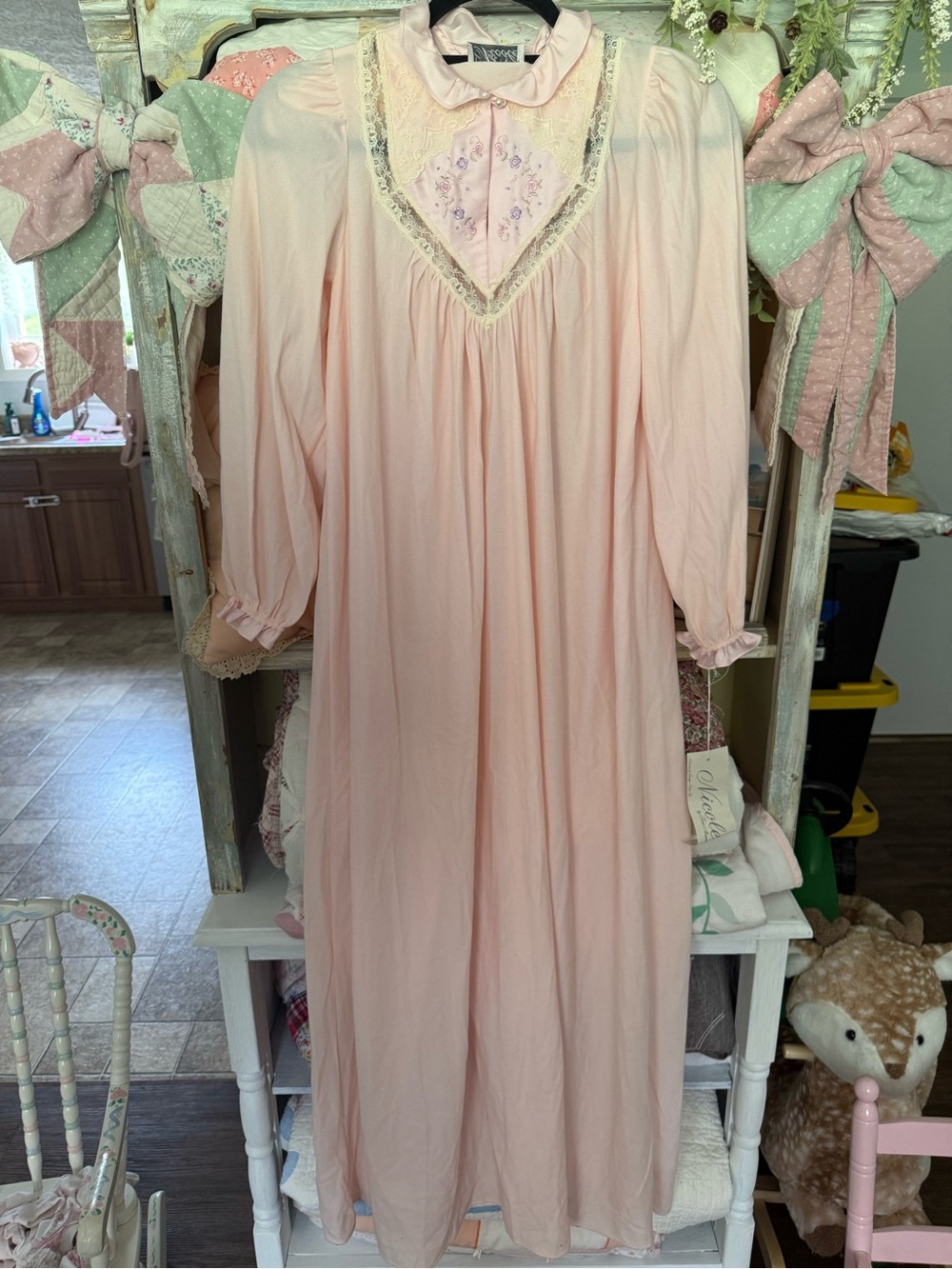 Vintage Pink Long Sleeve Nightgown